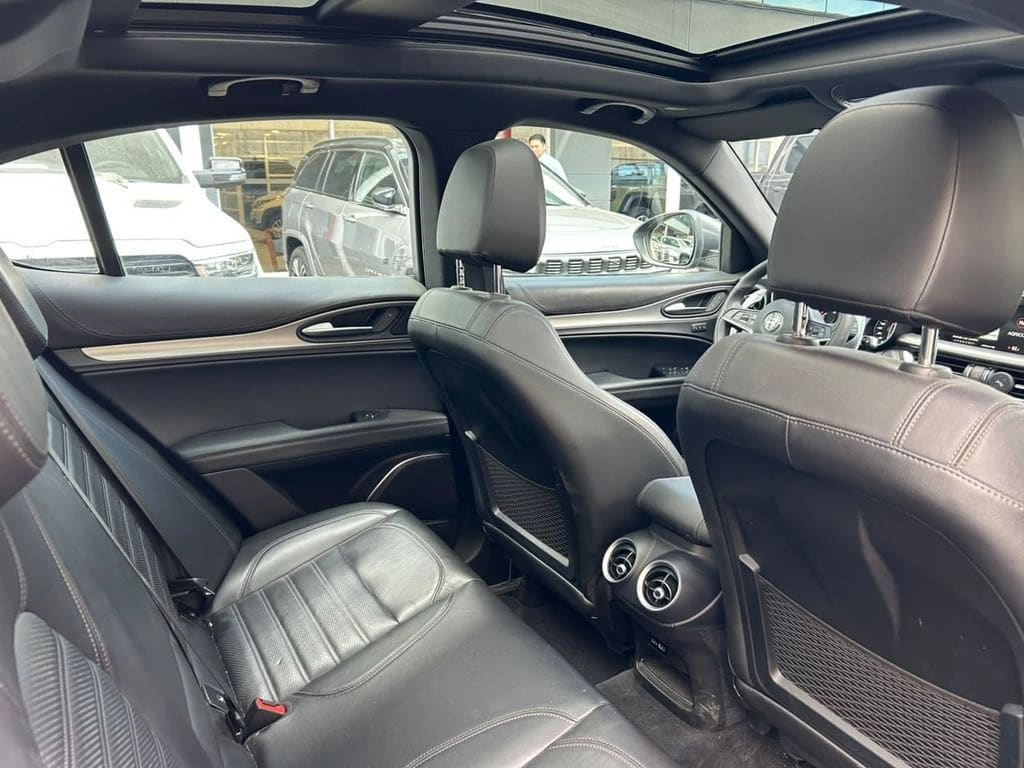 Alfa Romeo Stelvio 2.0 Super 280 Cv 4x4 At 5p año 2020