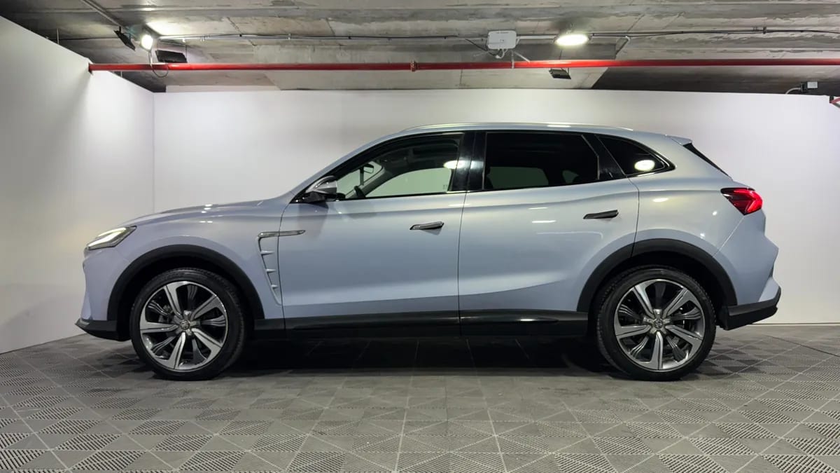 MG Marvel R 0.0 Dlx At Electrico año 2024
