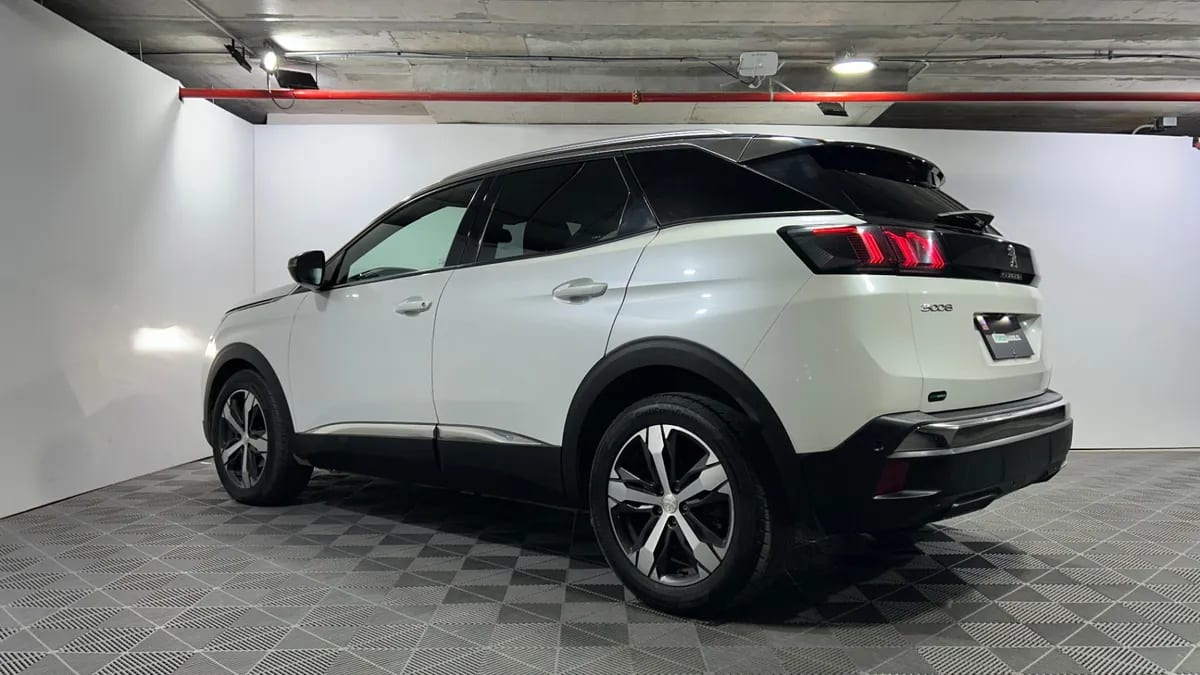 Peugeot 3008 1.5 Allure Pack Bluehdi 130 At Diesel año 2024