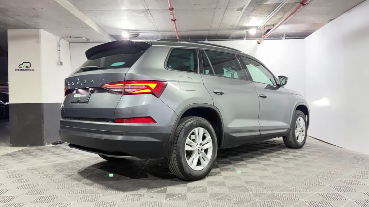 Škoda Kodiaq 1.4 Tsi Ambiente At 4x2 año 2023
