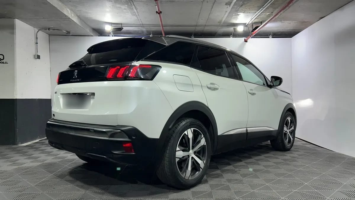 Peugeot 3008 1.5 Allure Pack Bluehdi 130 At Diesel año 2024