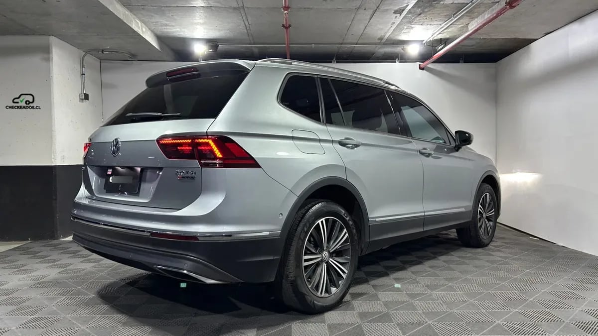 Volkswagen Tiguan 2.0 Tsi Limited At 4x4 año 2020