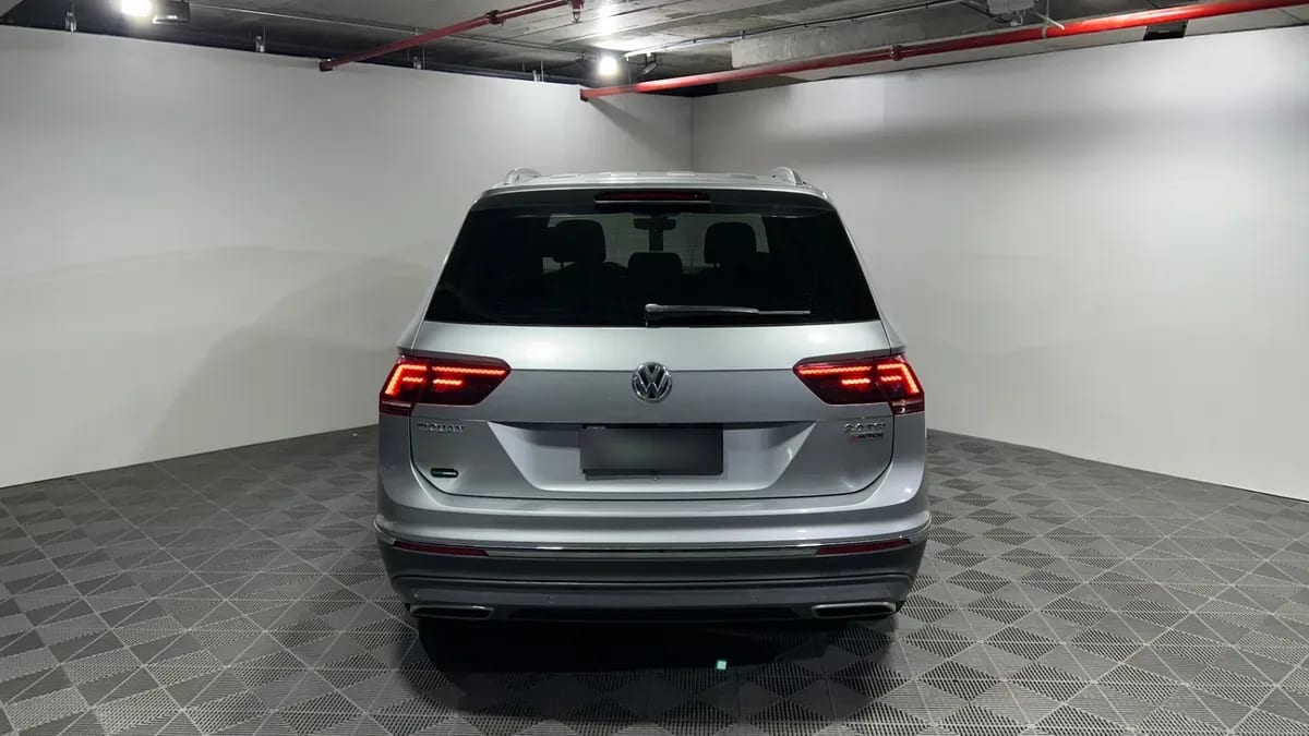 Volkswagen Tiguan 2.0 Tsi Limited At 4x4 año 2020