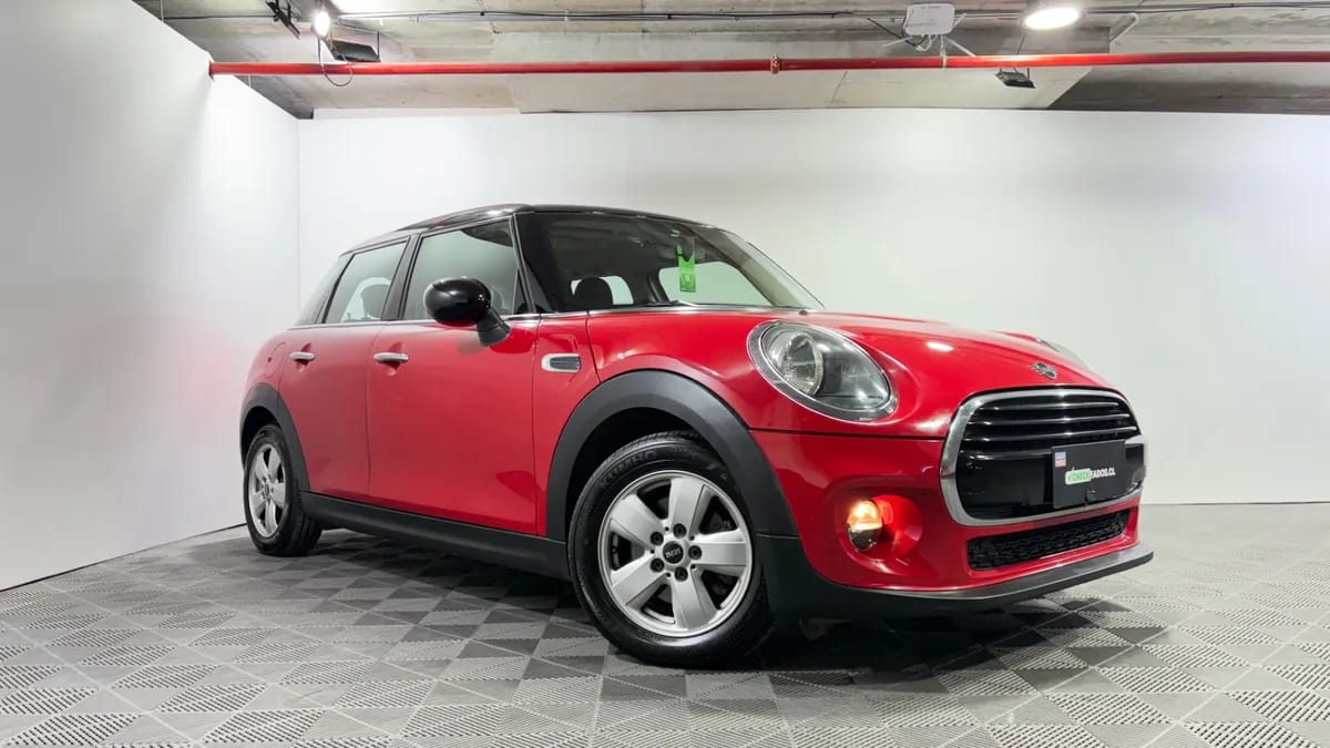 Mini Cooper 1.5 F55 Classic Mt año 2019