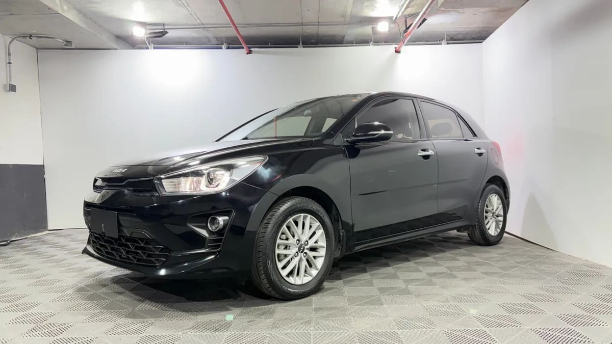 Kia Rio 5 1.4 Ex Full Mt año 2023