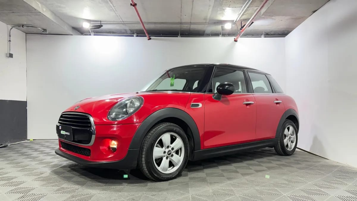 Mini Cooper 1.5 F55 Classic Mt año 2019