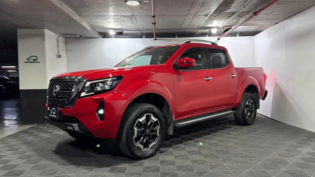 Nissan Navara 2.3 Dc Platinum At 4x4 Diesel año 2023