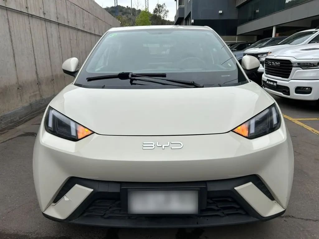 BYD Dolphin Mini Electrico Mini Gl 4x2 At 5p año 2025
