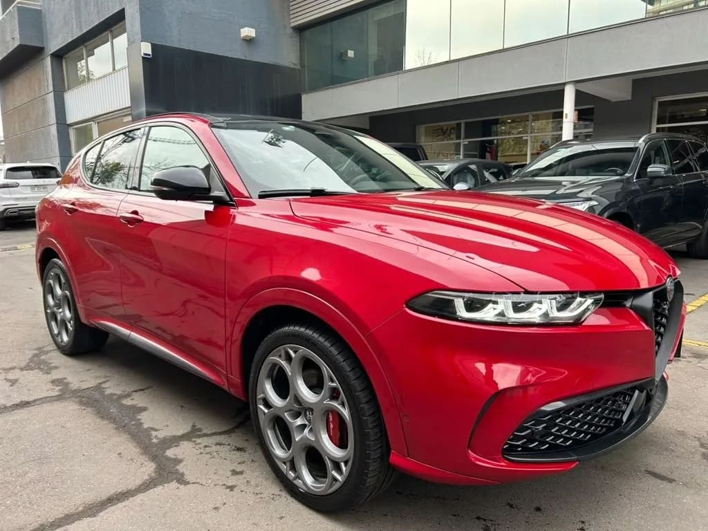 Alfa Romeo Tonale 1.3 Tributo Phev Hybrid 4x4 At 5p año 2025