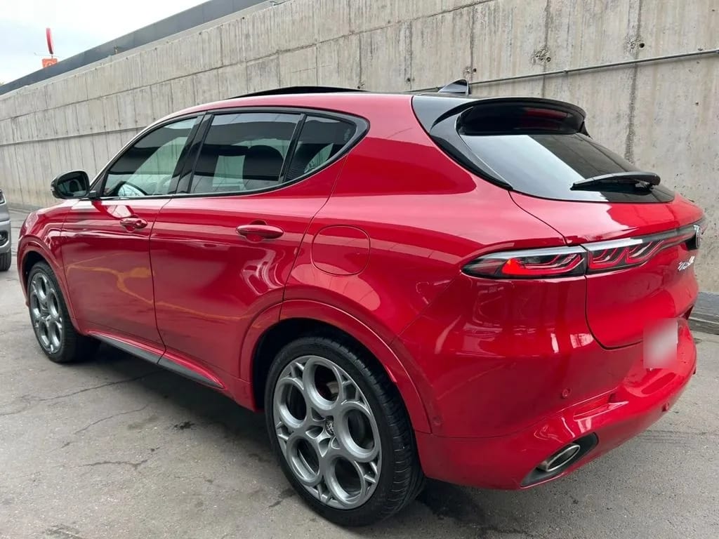 Alfa Romeo Tonale 1.3 Tributo Phev Hybrid 4x4 At 5p año 2025