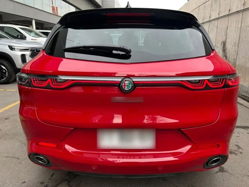 Alfa Romeo Tonale 1.3 Tributo Phev Hybrid 4x4 At 5p año 2025
