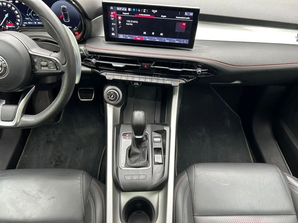 Alfa Romeo Tonale 1.3 Tributo Phev Hybrid 4x4 At 5p año 2025
