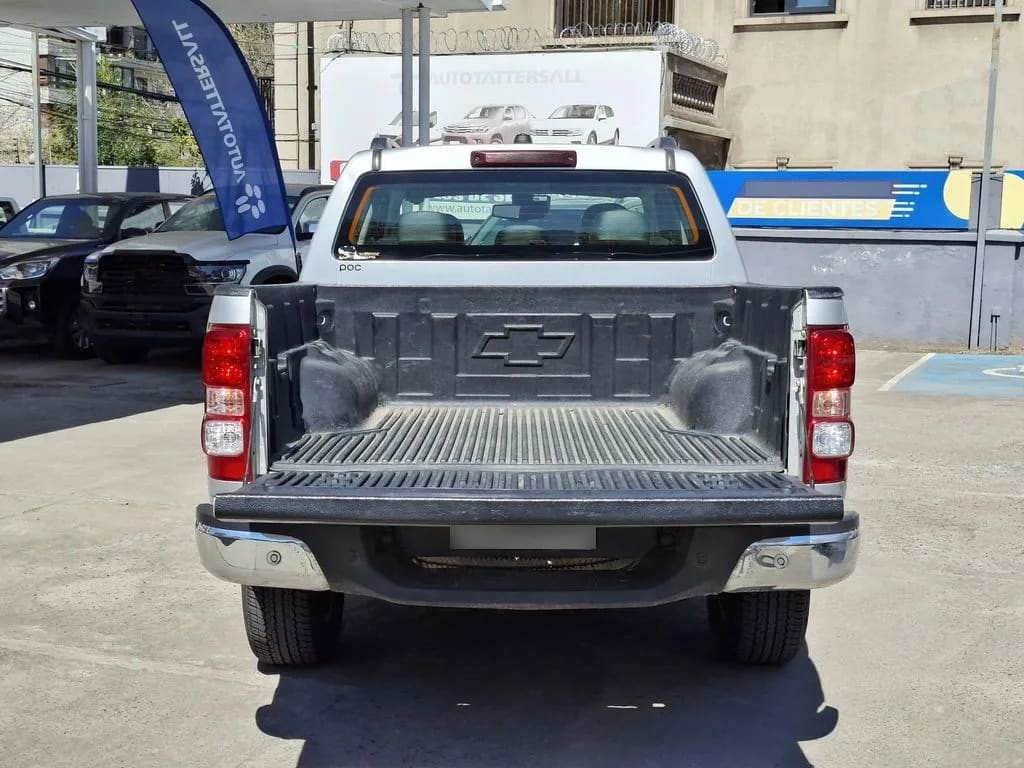 Chevrolet Colorado 2.8 Ltz 4wd At año 2023