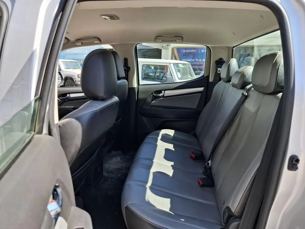 Chevrolet Colorado 2.8 Ltz 4wd At año 2023