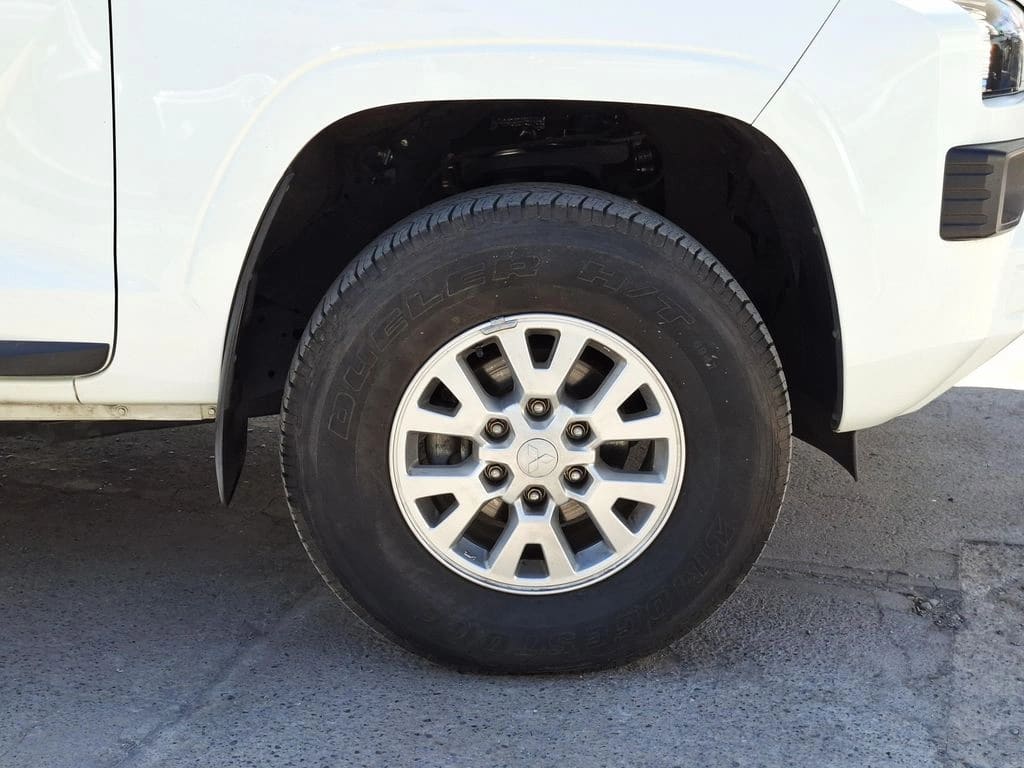 Mitsubishi L200 Katana Xrt 4x4 Mt año 2024