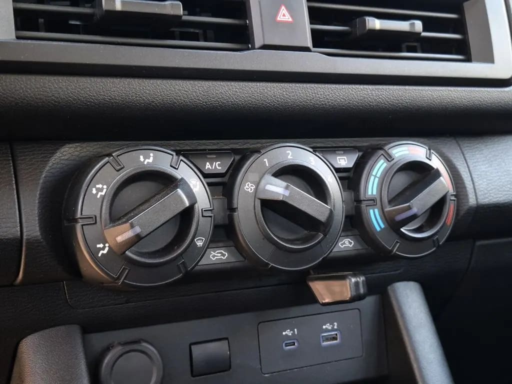 Mitsubishi L200 Katana Xrt 4x4 Mt año 2024
