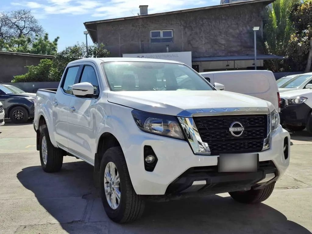Nissan Navara Xe 4x4 2.3 At año 2023