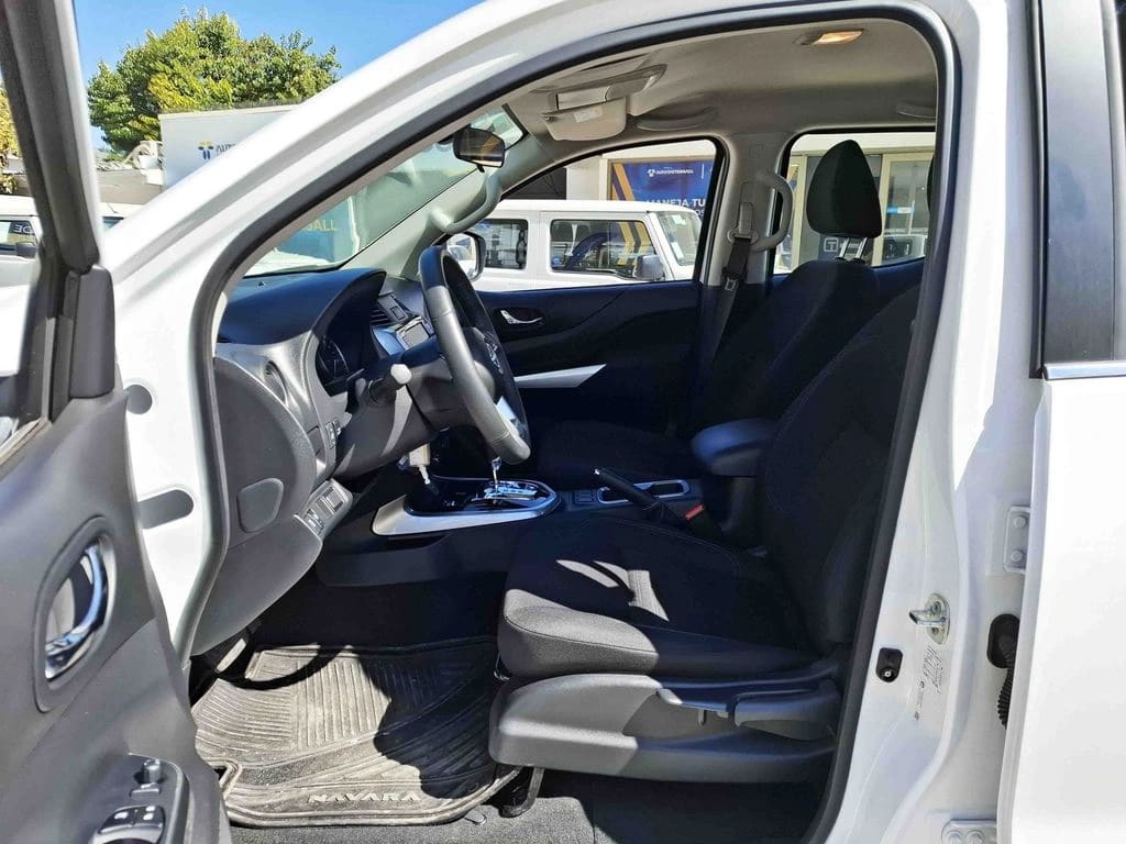 Nissan Navara Xe 4x4 2.3 At año 2023