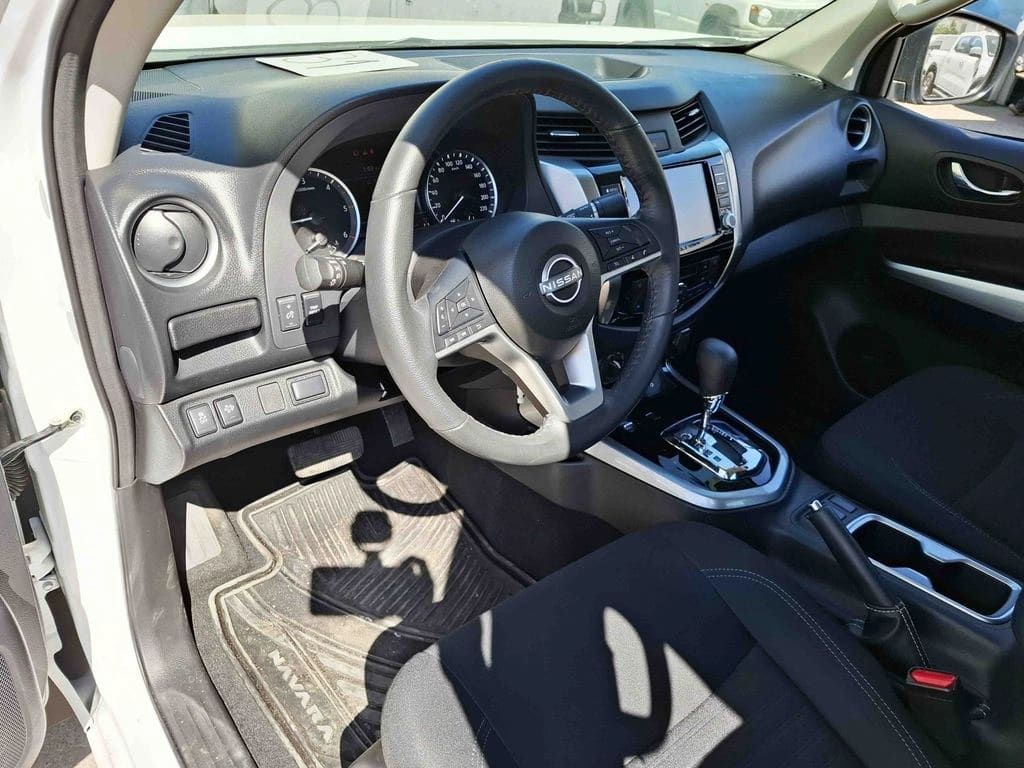 Nissan Navara Xe 4x4 2.3 At año 2023