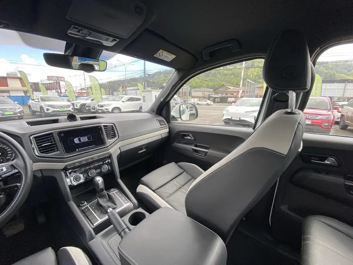 Volkswagen Amarok 3.0 Tdi Highline 4motion Diesel Awd Dob. Cab. At 4p año 2026