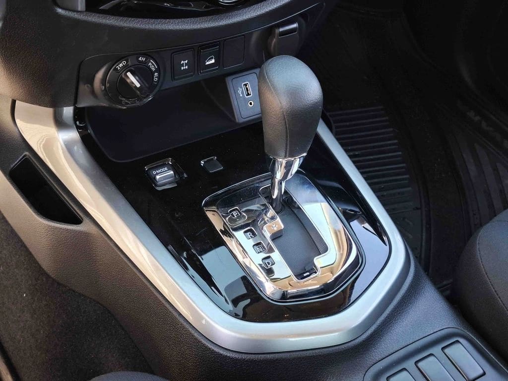 Nissan Navara Xe 4x4 2.3 At año 2023