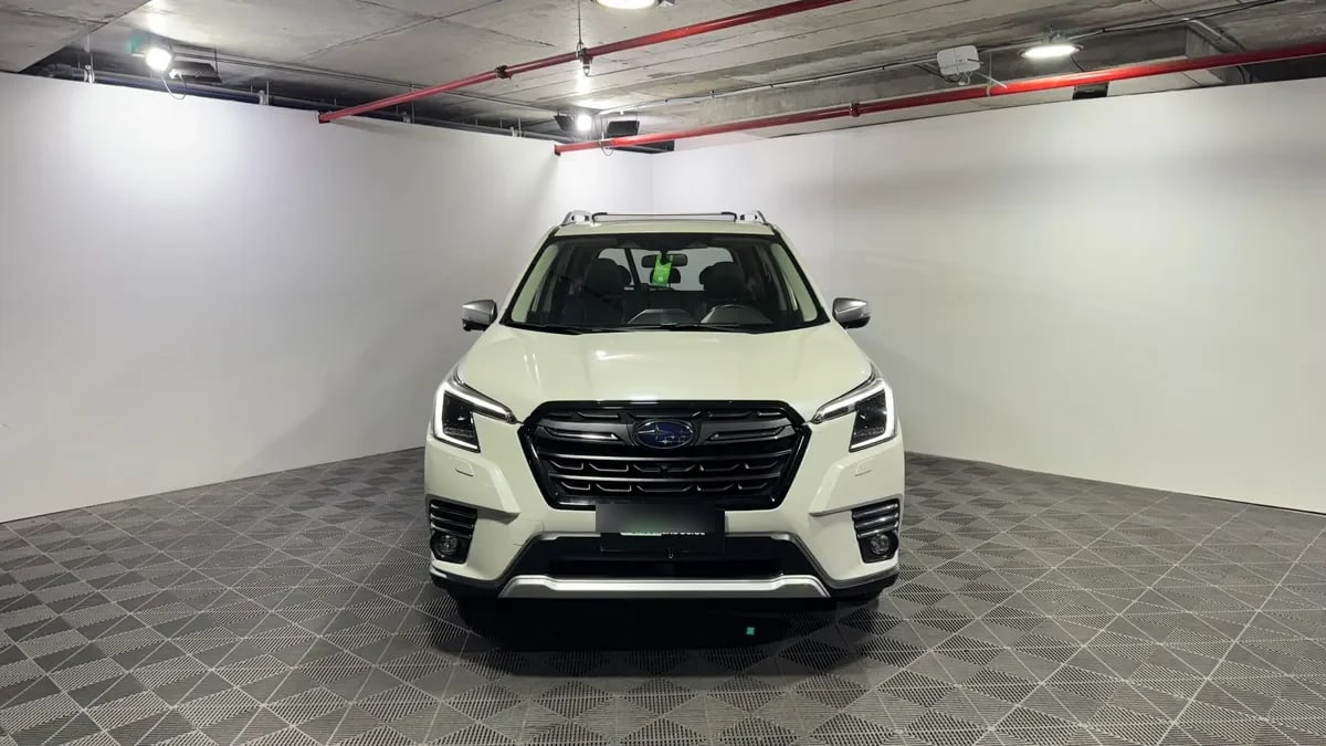 Subaru Forester 2.5 Awd Limited Eyesight Gardx At 4x4 año 2023