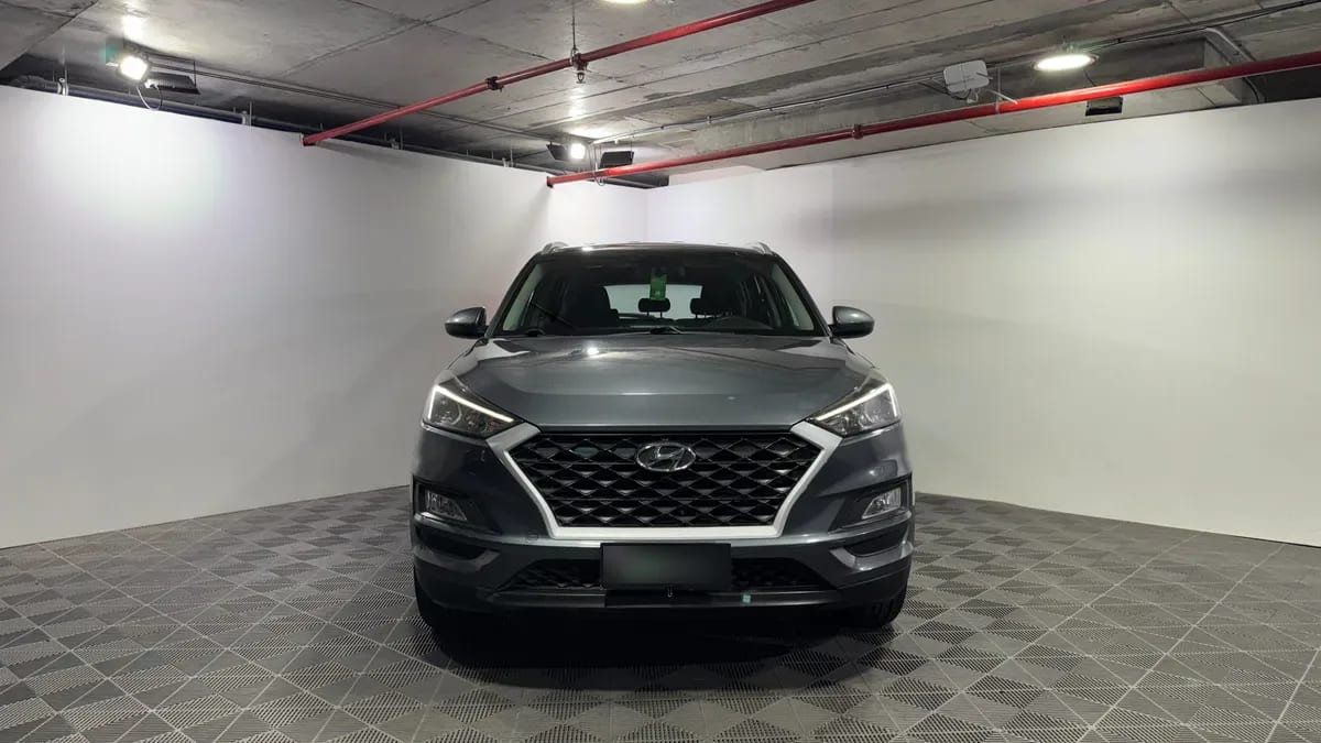 Hyundai Tucson 2.0 Gl 4x2 Mt año 2019