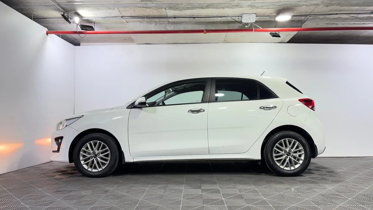 Kia Rio 5 1.4 Ex Full At año 2022