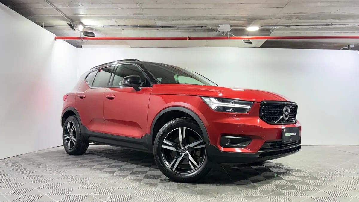 Volvo Xc40 T4 año 2021