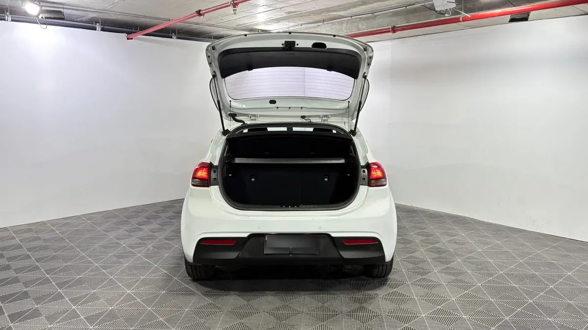 Kia Rio 5 1.4 Ex Full At año 2022