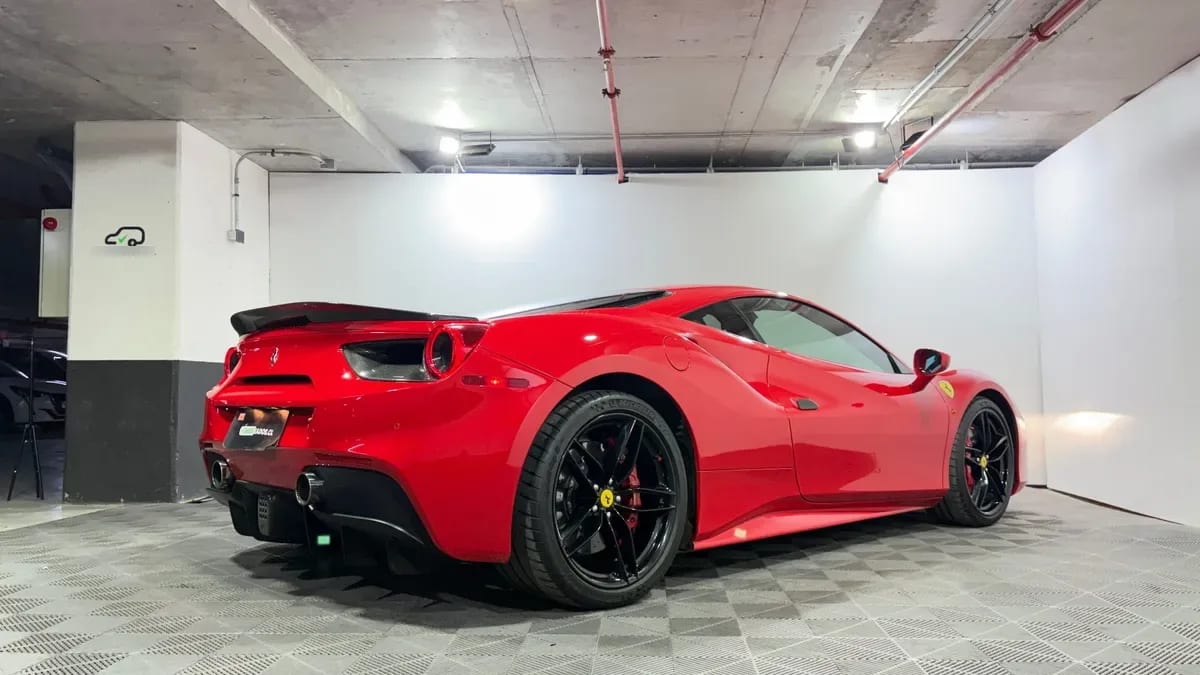 Ferrari 488 3.9 Gtb Berlinetta At año 2018