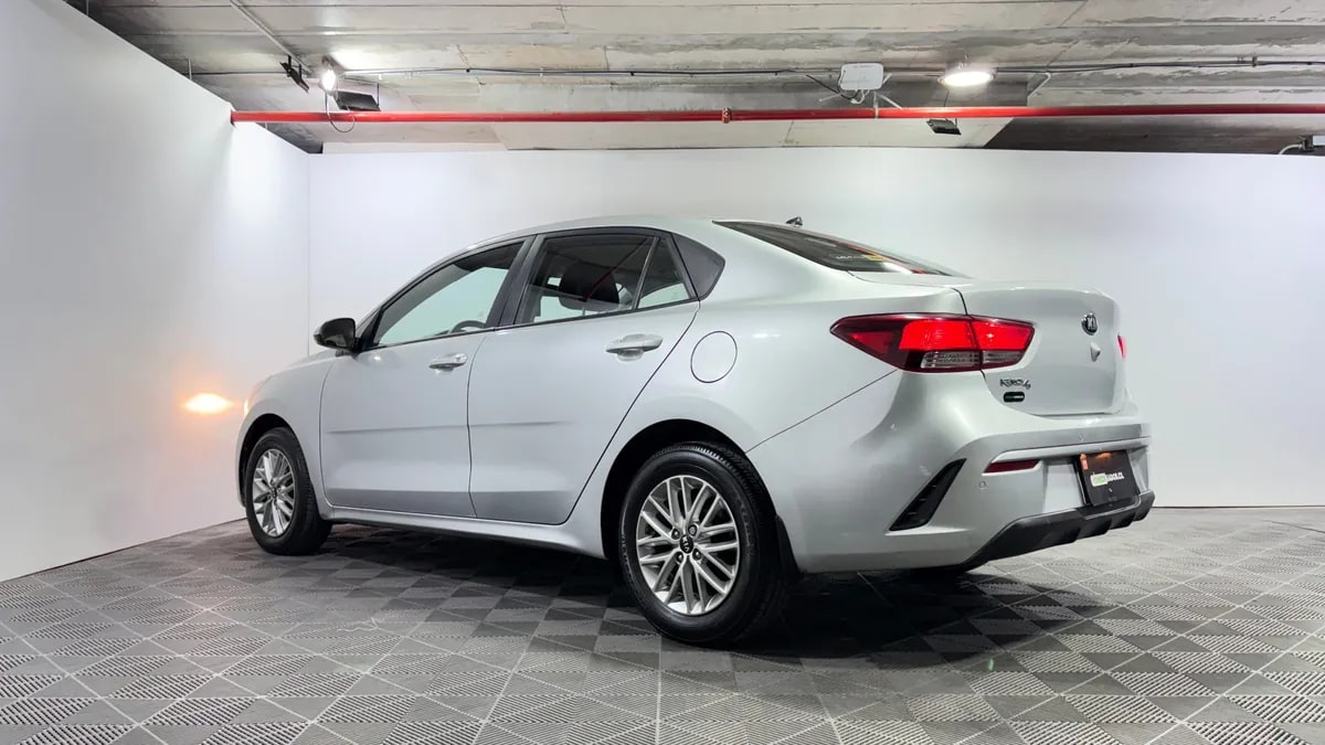 Kia Rio 4 1.4 Ex Mt año 2022