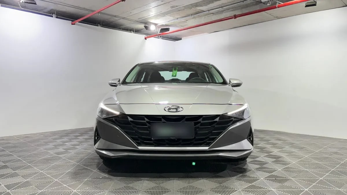 Hyundai Elantra 1.6 Cn7 Plus Mt año 2024
