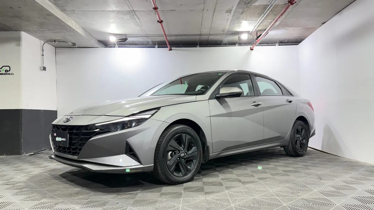 Hyundai Elantra 1.6 Cn7 Plus Mt año 2024