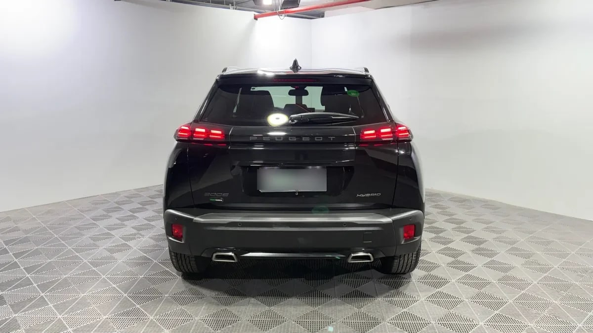 Peugeot 2008 1.2 Style Mhev 136 At Hibrido año 2025