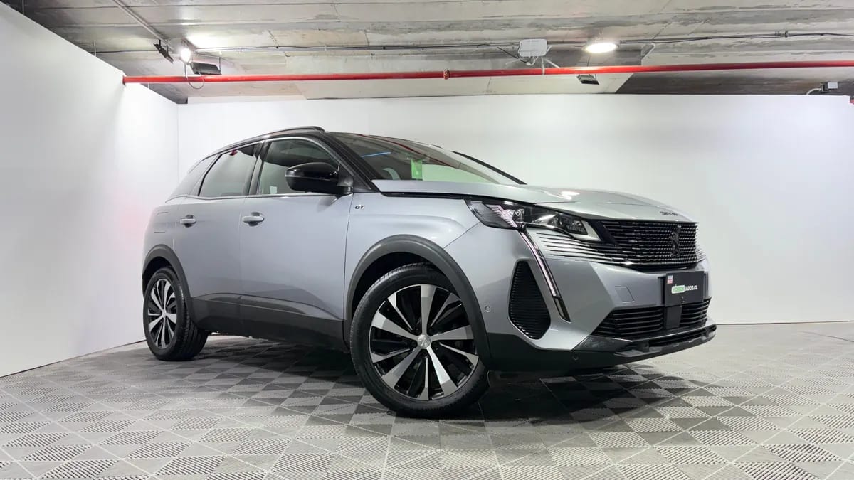 Peugeot 3008 1.6 Gt Black Pack Puretech Eat8 At año 2025