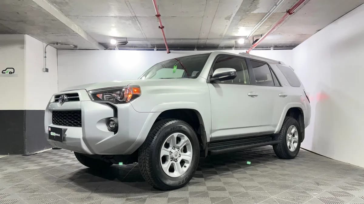 Toyota 4runner 4.0 Sr5 Connected At año 2024