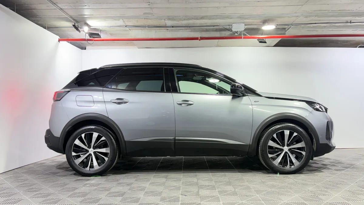 Peugeot 3008 1.6 Gt Black Pack Puretech Eat8 At año 2025