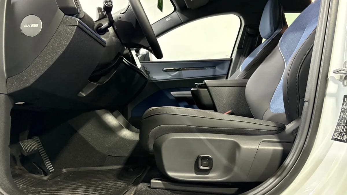 Volvo Ex30 0.0 E60 Plus At Electrico año 2026