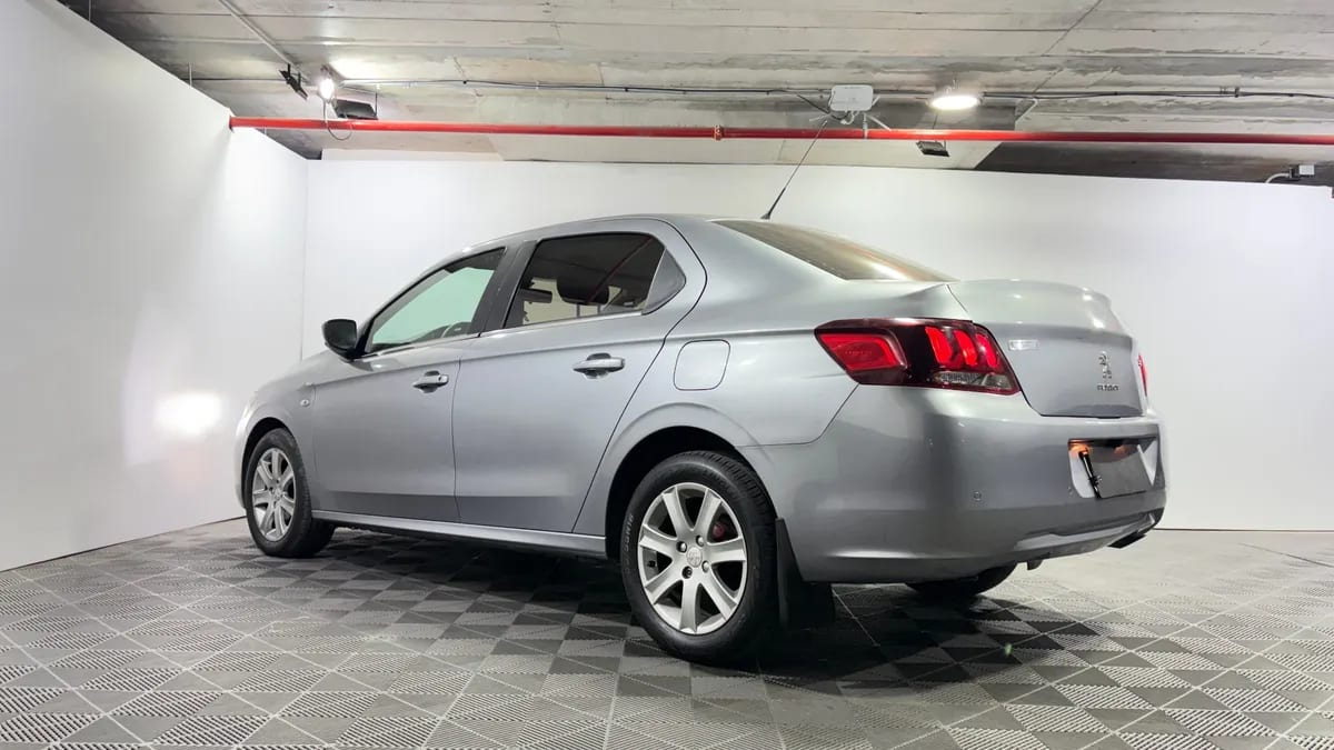 Peugeot 301 1.6 Allure Hdi 92hp Mt año 2021