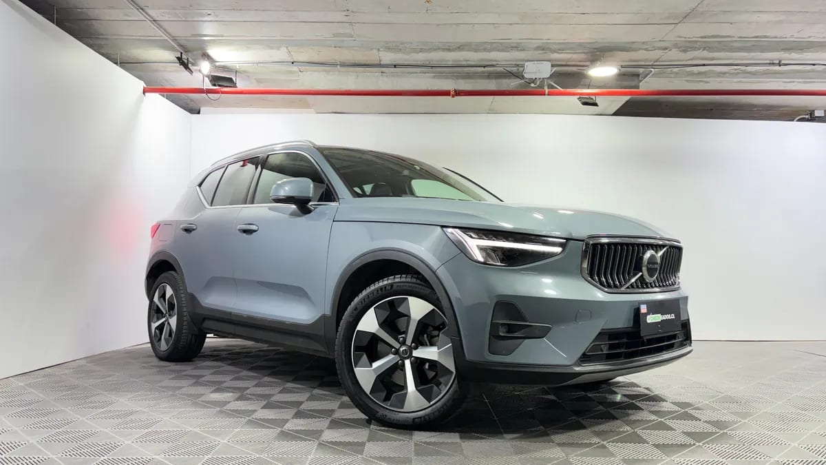 Volvo Xc40 2.0 B4 Plus At año 2023