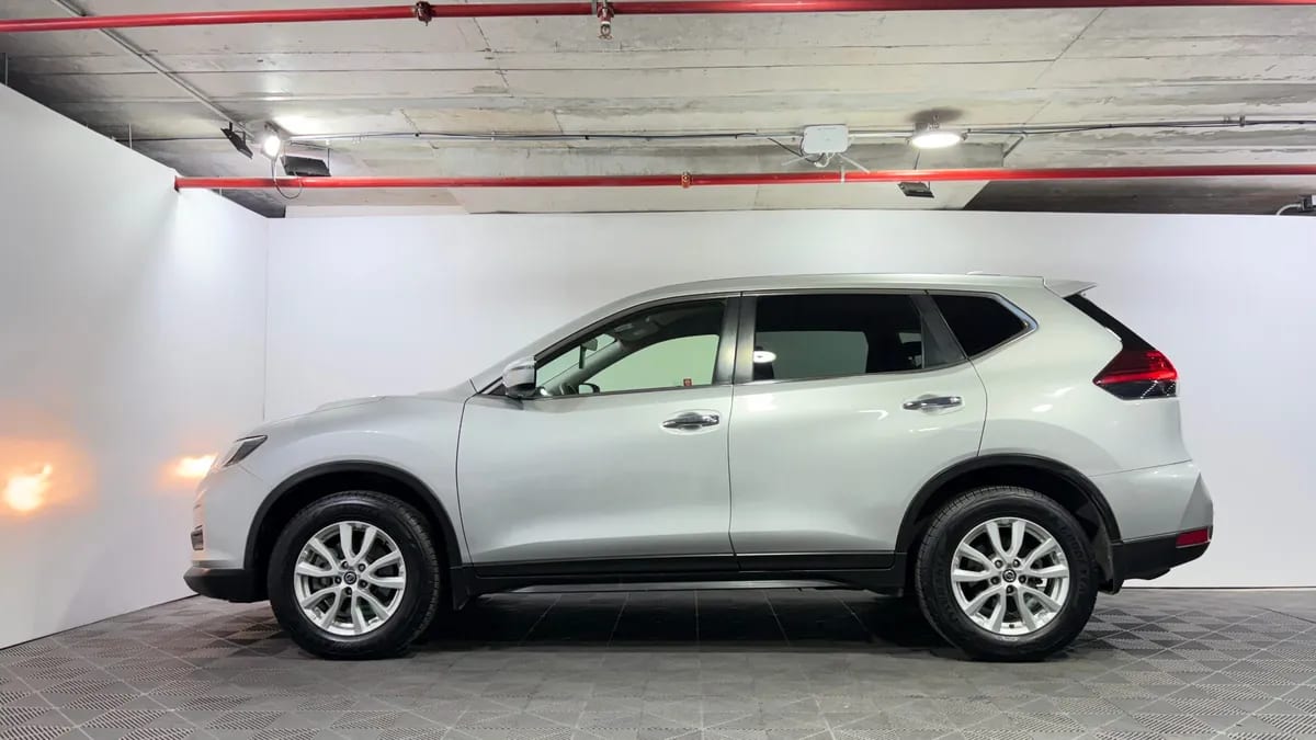 Nissan X-Trail Sense 2.5 At 3row año 2022