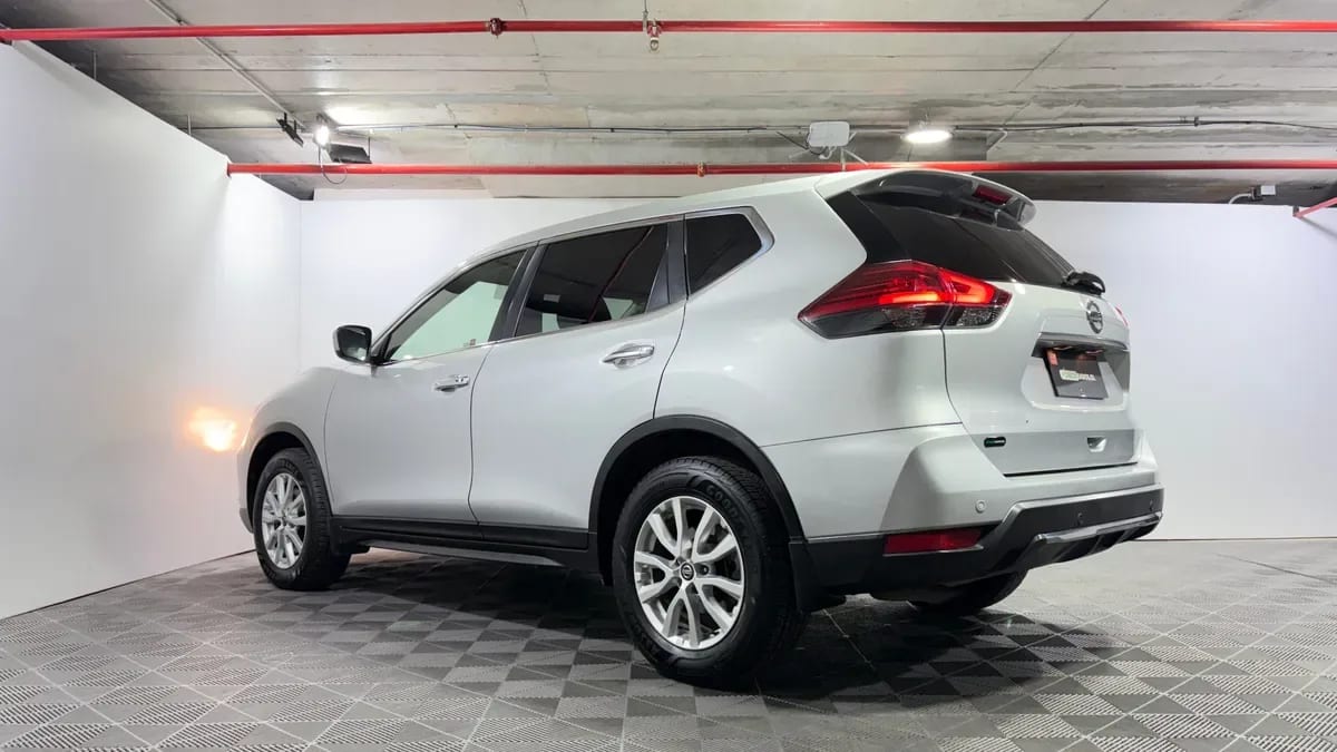 Nissan X-Trail Sense 2.5 At 3row año 2022