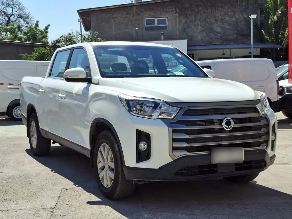 Ssangyong Grand Musso 2.2 Mt 4x2 año 2023