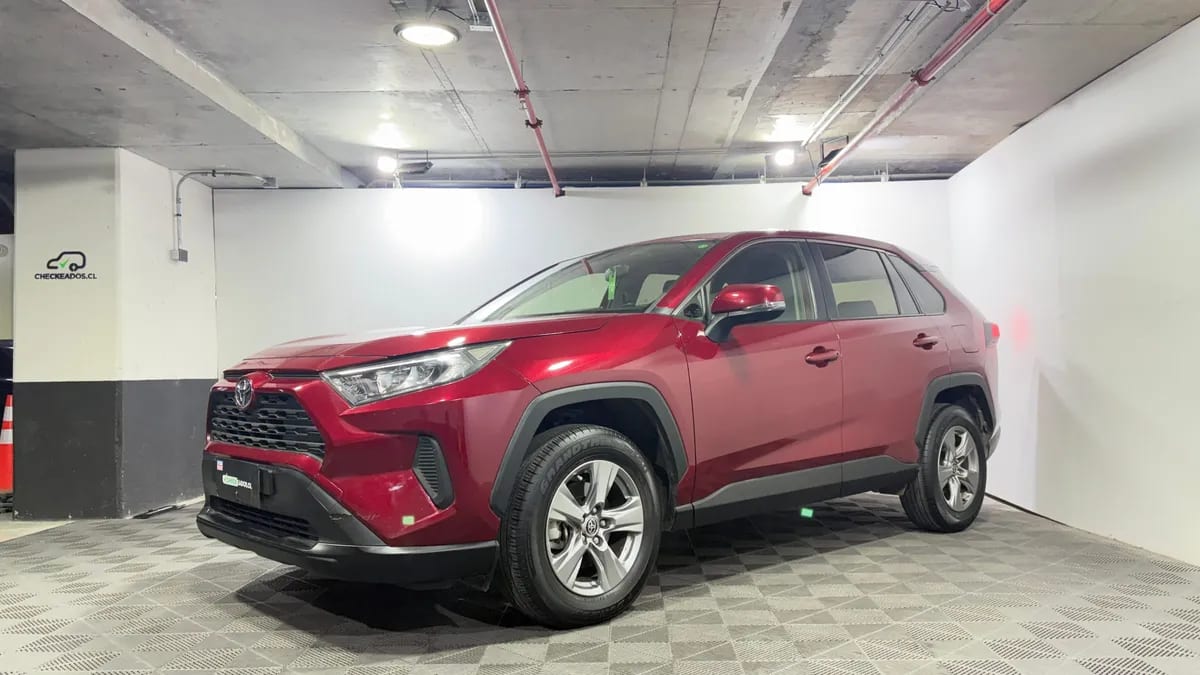 Toyota Rav4 2.0 Le At año 2023