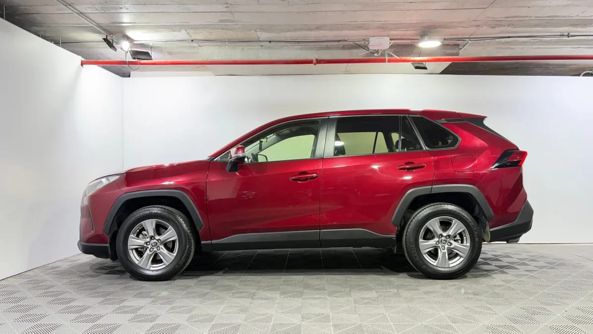 Toyota Rav4 2.0 Le At año 2023