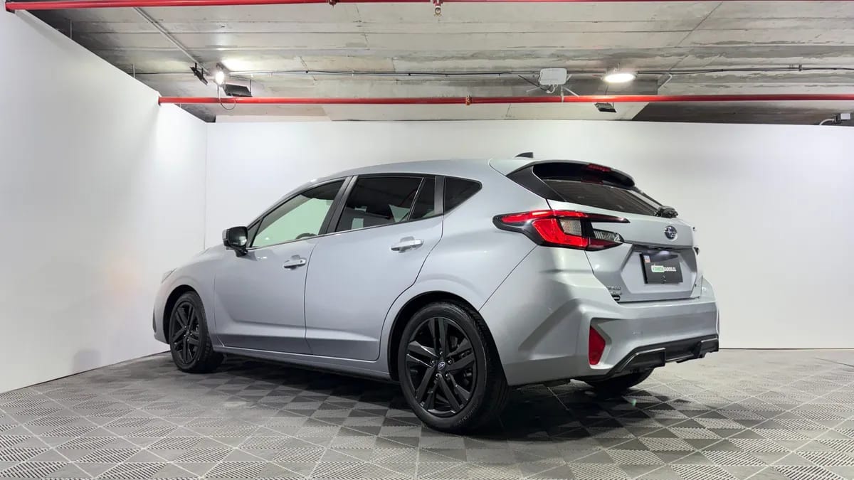Subaru Impreza 2.0 Xs At 4x4 año 2024