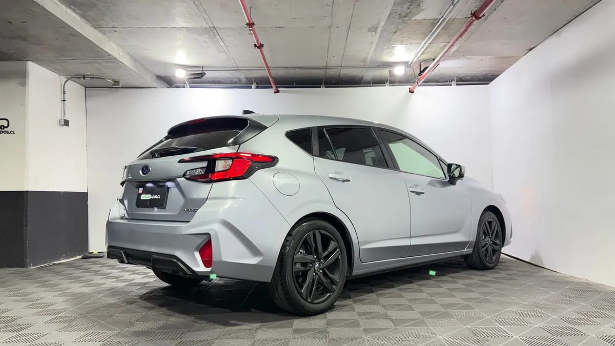 Subaru Impreza 2.0 Xs At 4x4 año 2024