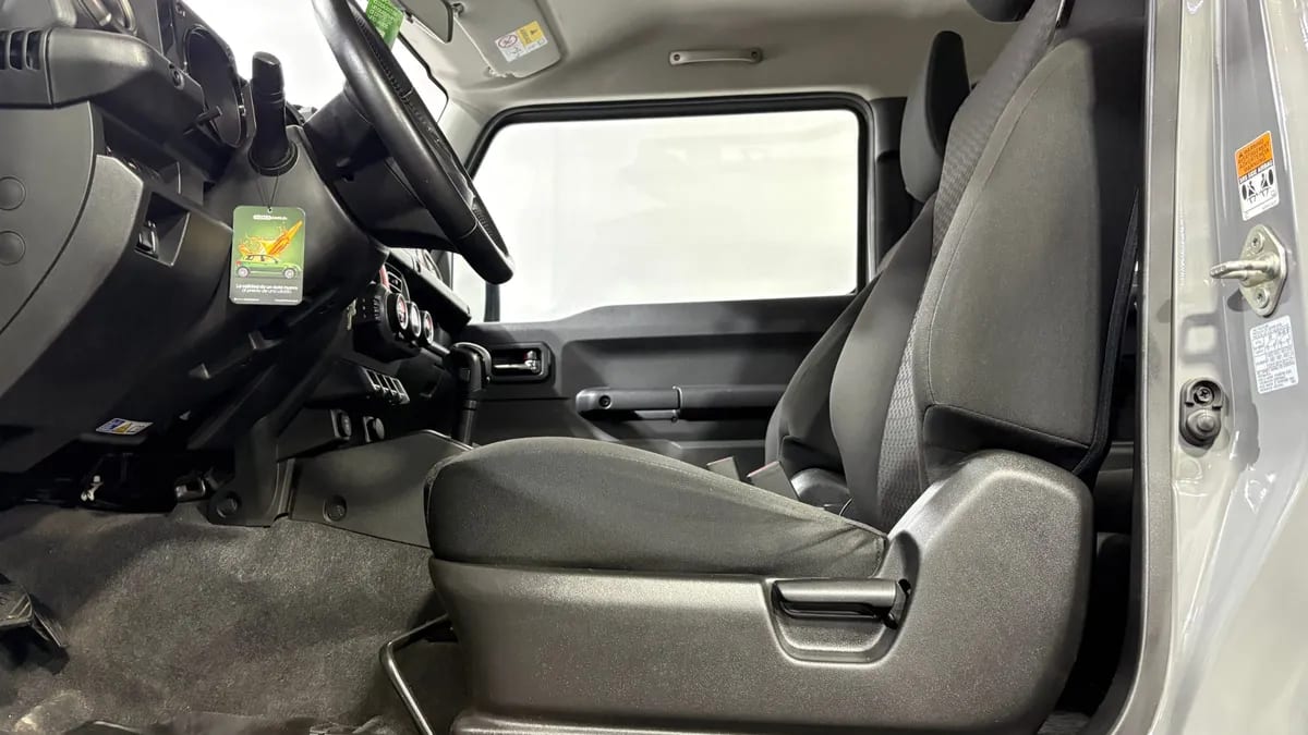 Suzuki Jimny 1.5 Glx 4x4 Aut año 2023