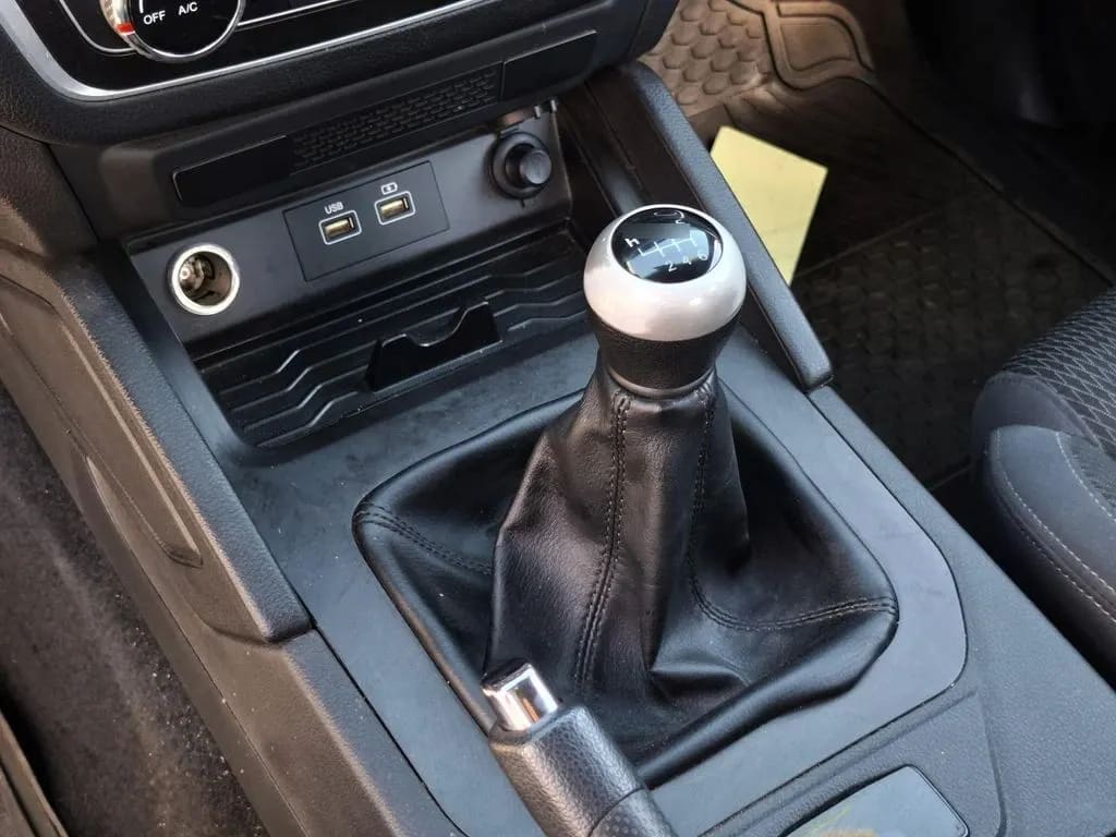Ssangyong Grand Musso 2.2 Mt 4x2 año 2023